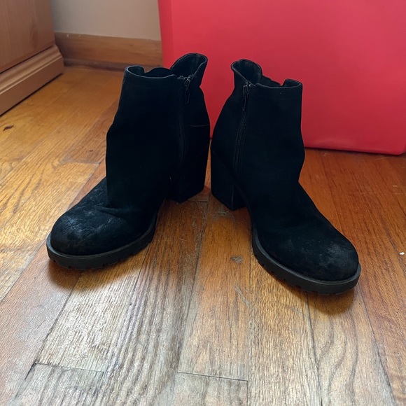 Black booties - Picture 3 of 3